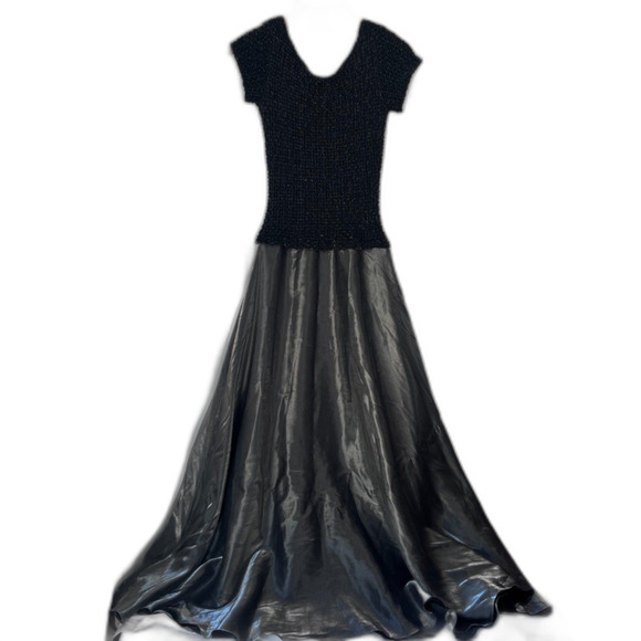 JS Collections Stretchy Bodice Taffeta Skirt Formal Evening Gown Size 8 - Picture 1 of 12